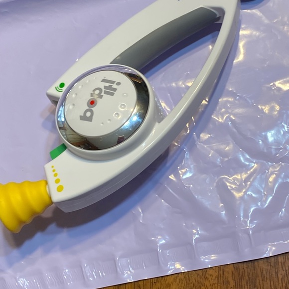 Hasbro, 2008 Bop it talking handheld game - Picture 3 of 5